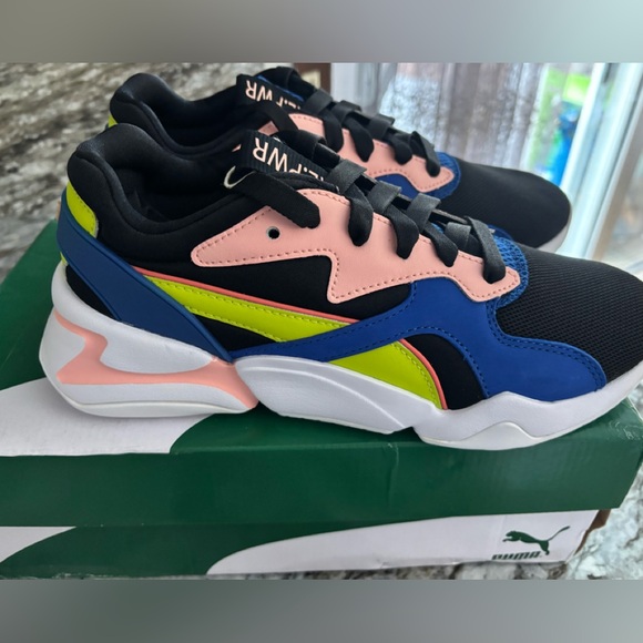 PUMA x Lola Plaku Nova GRL Power Sneaker (8 US) New w/ Box Retail$148 - Picture 2 of 5